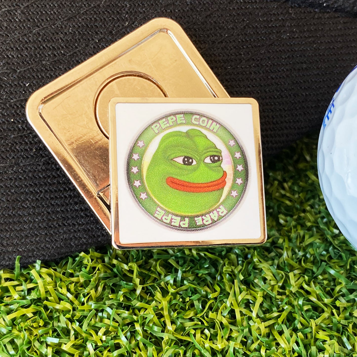 Pepe Coin Hat Clip Bottle Opener with Ball Marker – Meme Marker for Golfers, Beer Shotgun Tool & Dank Gift